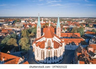 790 Augsburg Cathedral Images, Stock Photos, 3D objects, & Vectors | Shutterstock