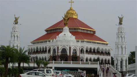 11 Famous Churches in Kerala for Religious Tour to Experience Calmness