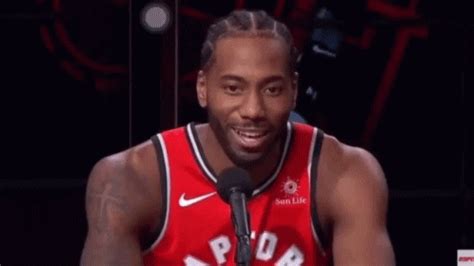 Kawhi Laugh GIF - Kawhi Laugh Leonard - Discover & Share GIFs