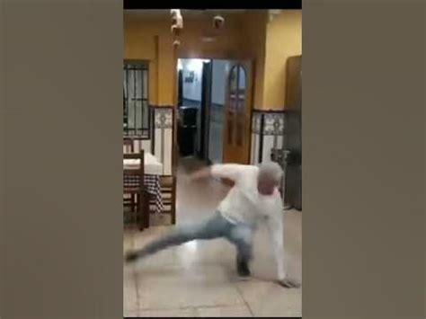 Ganjar breakdance...#meme #memeindonesia - YouTube