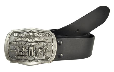 Levis Men's Leather Belt with Removable Antiqued Logo Plaque Buckle ...