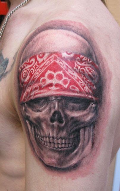 Skull bandana tattoo | Skull tattoo design, Skull tattoos, Skull rose tattoos