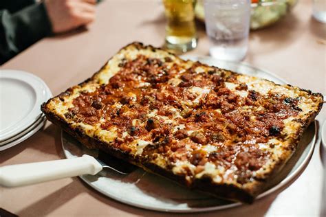 What Is Detroit-Style Pizza? - Eater