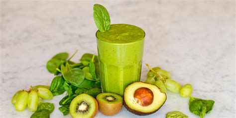 BLOOM Boost Supercharge Green Smoothie Recipe | Juice Recipes