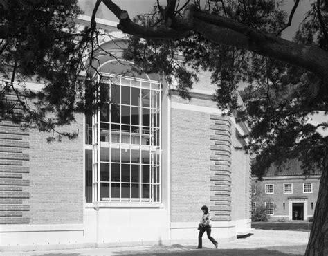 Clare College, Cambridge: library and music building showing window | RIBA pix