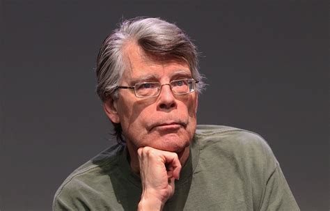 Stephen King: Net worth, House, Car, Salary, Wife & Family - 2018 Muzul