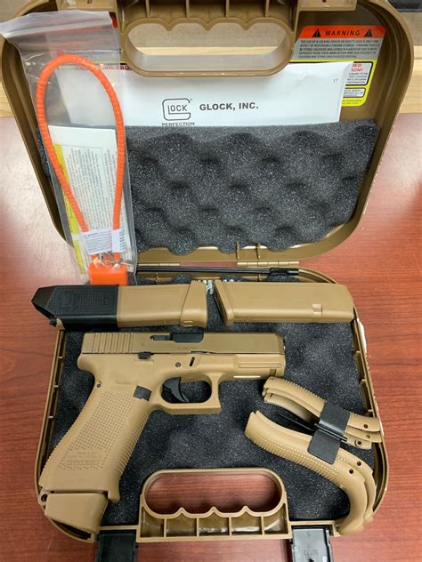 Glock 19x G19x Gen 5 Fde Night Sights Ux1950703 - For Sale :: Guns.com