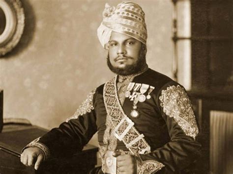 Queen Victoria and Abdul Karim: The Photographic Story of an Unusual ...