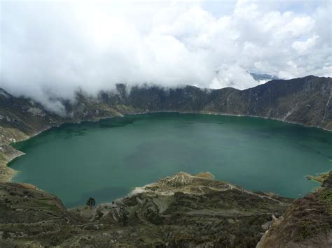 35 interesting photos of Quilotoa Lake, Ecuador | BOOMSbeat