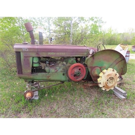 John Deere AR Tractor Parts or Fix Up Serial