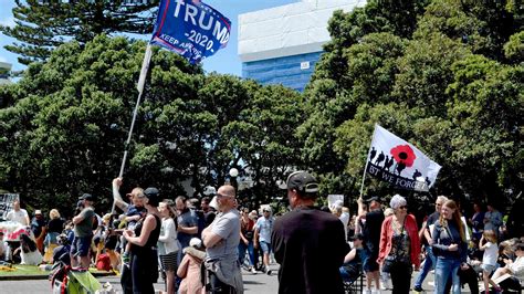 Thousands Protest New Zealand’s Covid-19 Mandates - The New York Times