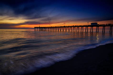 Sunset on the beach with the Venice Pier in the background… | Flickr