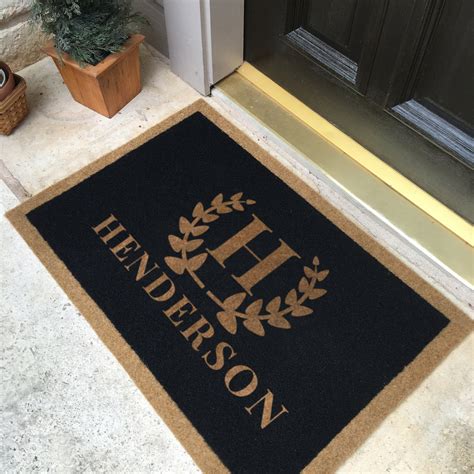 Infinity Custom Mats™ All-Weather Personalized Door Mat - STYLE: WREAT – rugsthatfit.com