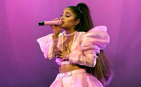 Ariana Grande to perform at 2020 Grammy Awards after backing out of ...