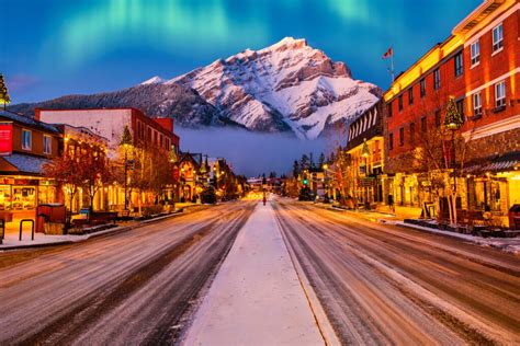 How To See The Northern Lights in Banff