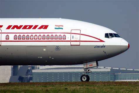 VT-AIR | MSN 26917 B777-222 / 777 / 777-200 AIR INDIA CDG EX… | Flickr