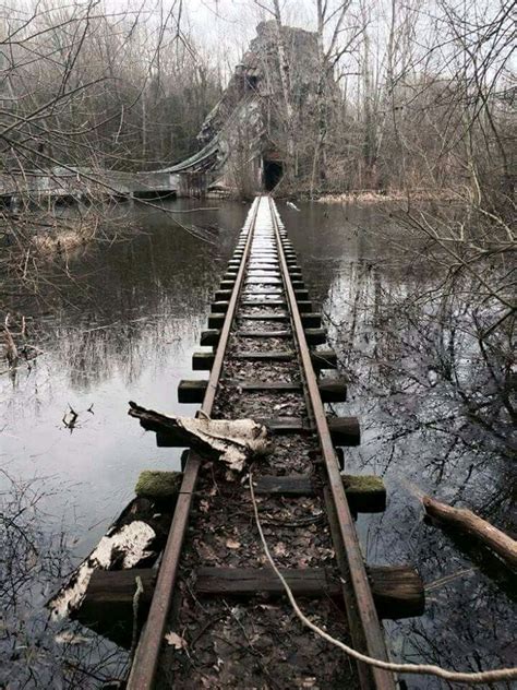 Abandoned amusement park..Chippewa Lake Park - Medina, Ohio - | Abandoned places, Abandoned ...