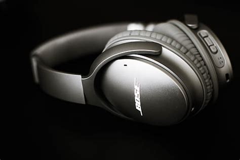 HD wallpaper: headphones, bose, logo | Wallpaper Flare