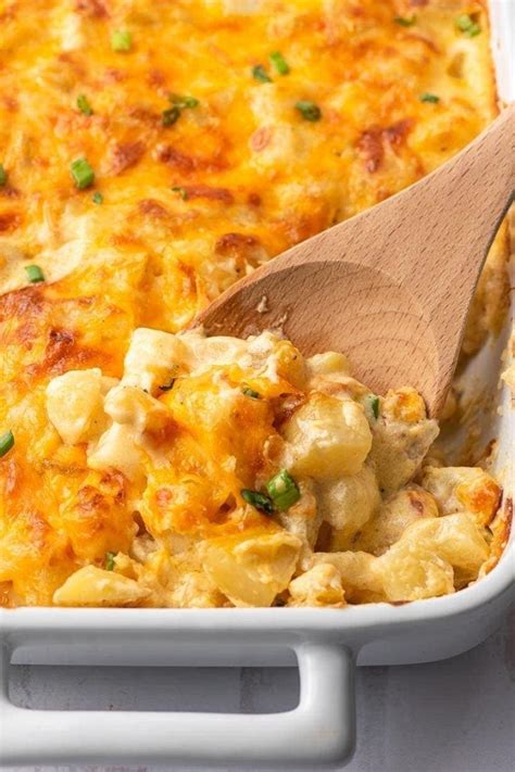 Easy Cheesy Potatoes (From Scratch!) | NeighborFood