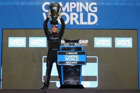 NASCAR Camping World Truck Series to name a champion in Phoenix – Pit Stop Radio News