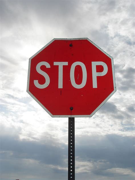 Stop Sign | Shape: Octogon Sign: Stop Colors: Red and White | Kt Ann | Flickr