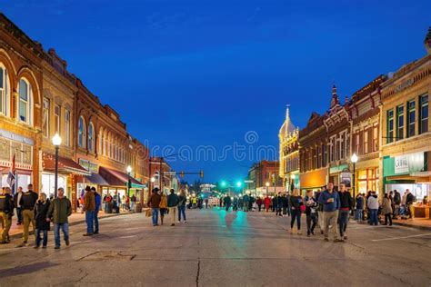 Night View of the Famous Guthrie Victorian Walk Editorial Photo - Image ...