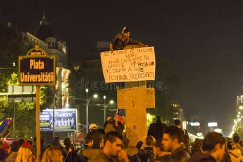 Anti-corruption Protests in Bucharest Editorial Image - Image of ...