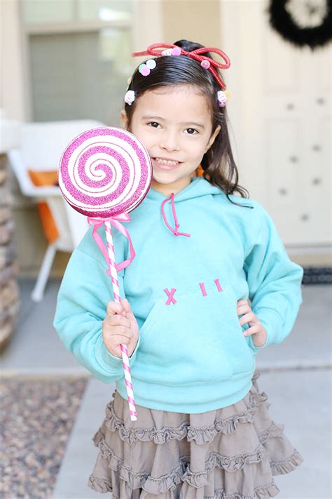 Halloween: DIY Vanellope Costume from Disney Wreck It Ralph - See Vanessa Craft