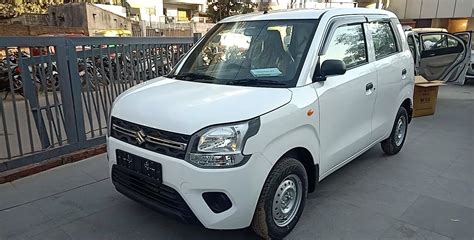 Maruti WagonR CNG Ownership Review at 10,000 km