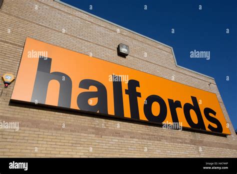 Halfords logo hi-res stock photography and images - Alamy