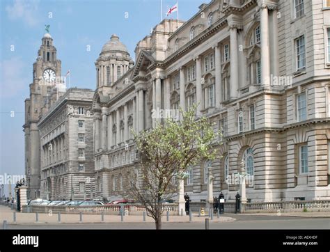 The Three Graces on the waterfront Liverpool Stock Photo - Alamy