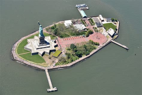 Visit | Statue of Liberty & Ellis Island