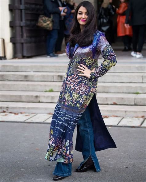 Aishwarya Rai Bachchan Steals the Show At Paris Fashion Week 2021