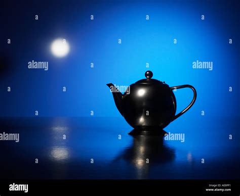 tea pot moon Stock Photo - Alamy