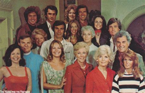 We Love Soaps: CLASSIC PHOTO: Jeanne Cooper & The Y&R Cast | Young and the restless, It cast, Young