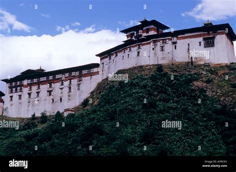 Wangdue phodrang dzong hi-res stock photography and images - Alamy