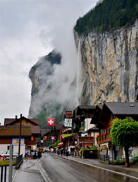 The Staubbach Falls, Switzerland. | Mr. Guide