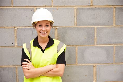 More Women Work in Construction | ProSales Online | Workforce, Women