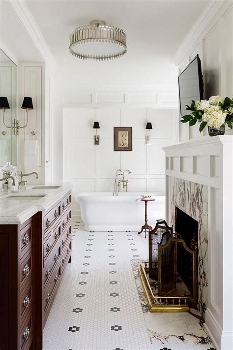 12 Traditional Bathroom Decor Ideas