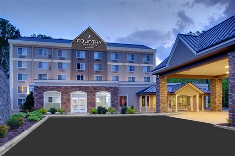 Country Inn & Suites by Radisson Asheville Downtown Tunnel Road in Asheville | Best Rates ...