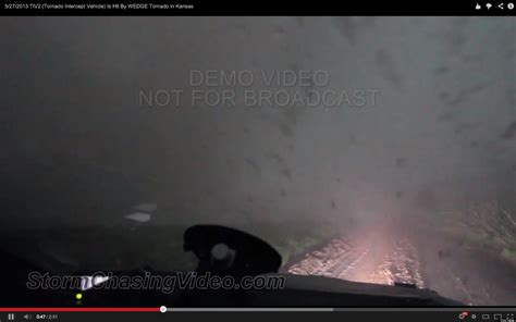 Storm Chasers Inside Kansas Tornado Capture Amazing Footage Of Twister ...