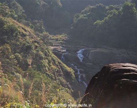 Mallalli Waterfalls | Kodagu | Madikeri | Western Ghats | itslife.in