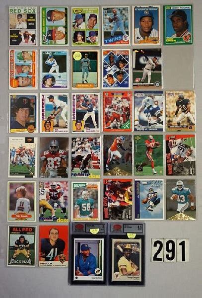 (14 Assorted) Baseball Rookie Cards