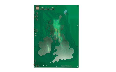 UK and Ireland Map Trackr - Colour (Large) - Traintrackr - Live LED Maps