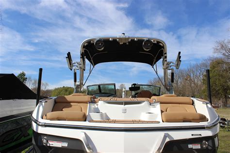 2019 MasterCraft X22 | Dominion Yachts