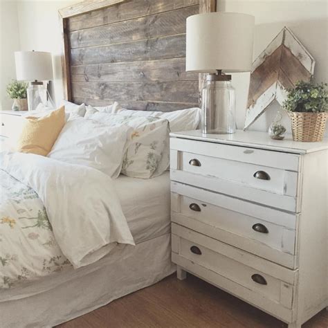 65 Cozy Rustic Bedroom Design Ideas - DigsDigs