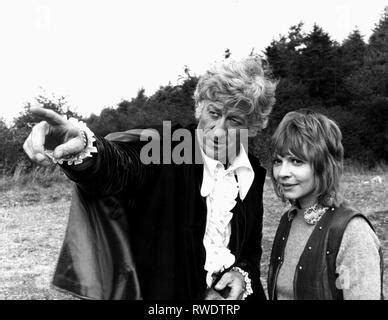 Jon Pertwee as Dr Who and Katy Manning as Jo Grant seen here with Bessie the Doctor's Edwardian ...