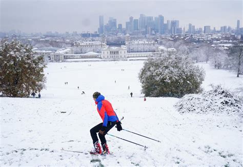 Yellow snow and ice warning issued for London as UK could see coldest ...