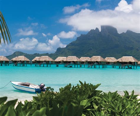 Bora Bora Four Seasons Resort - Voyagez avec e-Tahiti Travel