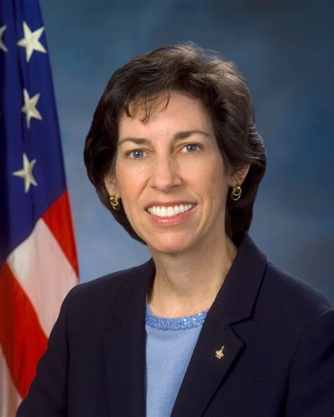 Ellen Ochoa Biography, Ellen Ochoa's Famous Quotes - Sualci Quotes 2019